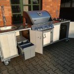 Outdoorküche Iron Modell Metal weiß mit Napoleon Bilex 485 statt 605