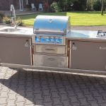 Außen Küche Lux mit Broilchef Einbau Gasgrill, 2er Kochfeld und Kühlschrank